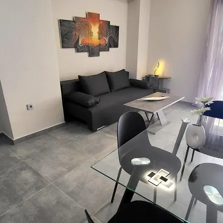 Veta's Luxury Near The Beach.